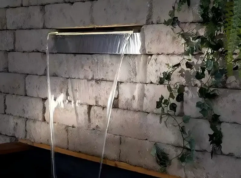 Waterfall outlet